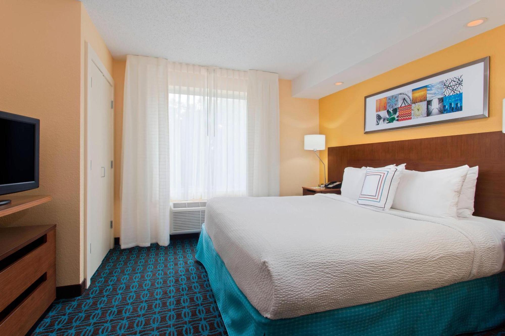 Fairfield Inn And Suites By Marriott Tampa Brandon Heartland Exterior foto